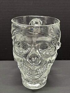 Pirate Skull Glass Mug 32 Oz Treasure Island Casino Luminarc USA Stein