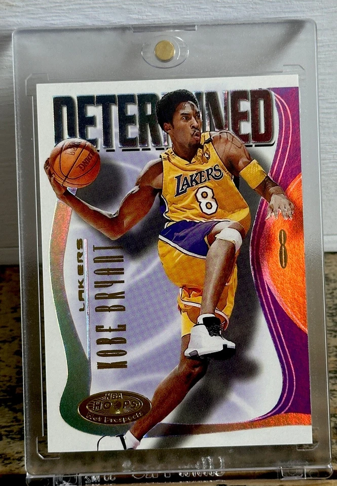 Kobe Bryant Card Rare Limited GOLD HOLO REFRACTOR SP INSERT LAKERS JERSEY #8 - Image 1 of 4