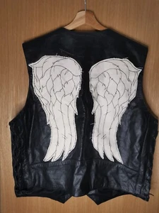 NORMAN REEDUS SIGNED CUSTOM MADE WINGED VEST THE WALKING DEAD DARYL - Picture 1 of 13
