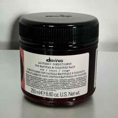 Davines Alchemic Creative Conditioner For Natural & Coloured Hair Red 8.80 oz - Image 1 of 4