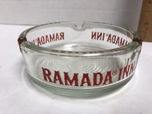 VINTAGE ASCHENBECHER RAMADA INN GLAS WERBUNG ASCHENBECHER - Bild 1 von 7
