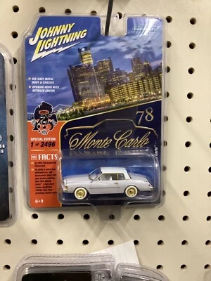 1:64 Johnny Lighting 1978 Chevy Monte Carlo CHASER Gold/White - Image 1 of 2
