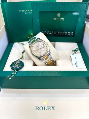 Rolex 126233 Datejust 36 mm motivo acanalado bicolor - lanzamiento 2024 Foto 1 de 4