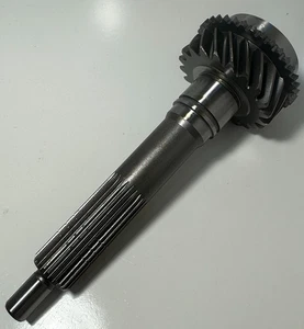INPUT SHAFT/MAINDRIVE GEAR/20 TOOTH/SUPER T10/GM/1304-085-016/T10W-16G - Picture 1 of 2
