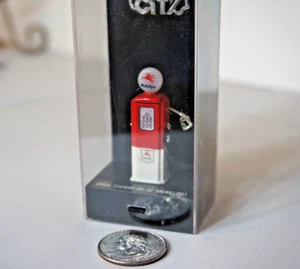 1/43 Vitesse Tokheim 39L-EZ Mobil Gas Pump - Picture 1 of 2
