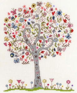 Love Tree XKA2 Bothy Threads Counted Cross Stitch Kit - Picture 1 of 1