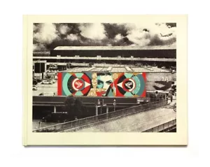 OBEY Shepard Fairey SIGNED Golden Future Book LIMITED EDITION - Picture 1 of 2