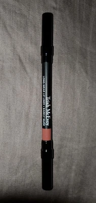 Delineador de labios Trish McEvoy de larga duración apenas desnudo con cepillo incorporado NUEVO, sin caja Foto 1 de 4