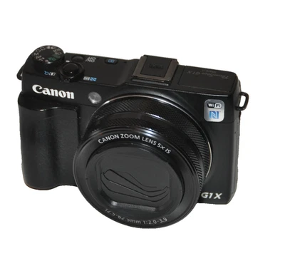 Canon Powershot G1 X Mark II Digital Camera Black with genuine charger & battery - Image 1 of 4
