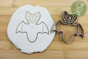 Keksstempel/ Ausstechform halloween Fledermaus Keksausstecher ca.8cm Fondant  - Picture 1 of 18