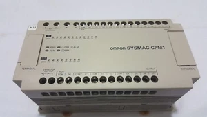 OMRON SYSMAC CPM1-20CDR-A  24VDC PROGRAMMABLE CONTROLLER 100-240VAC,60VA - Picture 1 of 2