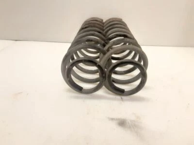 Muelles helicoidales delanteros Jeep TJ Wrangler Rubicon Stock 52060130AA 2003-2006 121401 Foto 1 de 4