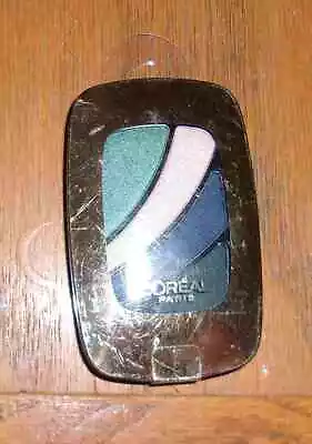 L'Oreal Paris Color Riche Blue/Haute Couture Eyeshadow - Image 1 of 2