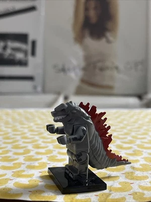SHIN GODZILLA LEGO MINIFIG FIGURE gojira kaiju japanese monster gray silver red - Image 1 of 4