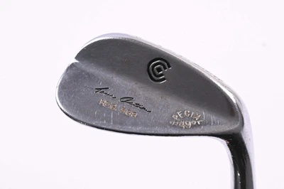 Cleveland 588 Original Pitching Wedge / 49 Degree / Wedge Flex Dynamic Gold - Image 1 of 4