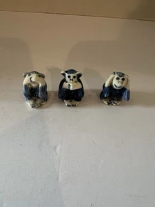 Vintage blau-weiße Miniatur Affen sehen, hören, sprechen nichts Böses - Bild 1 von 5