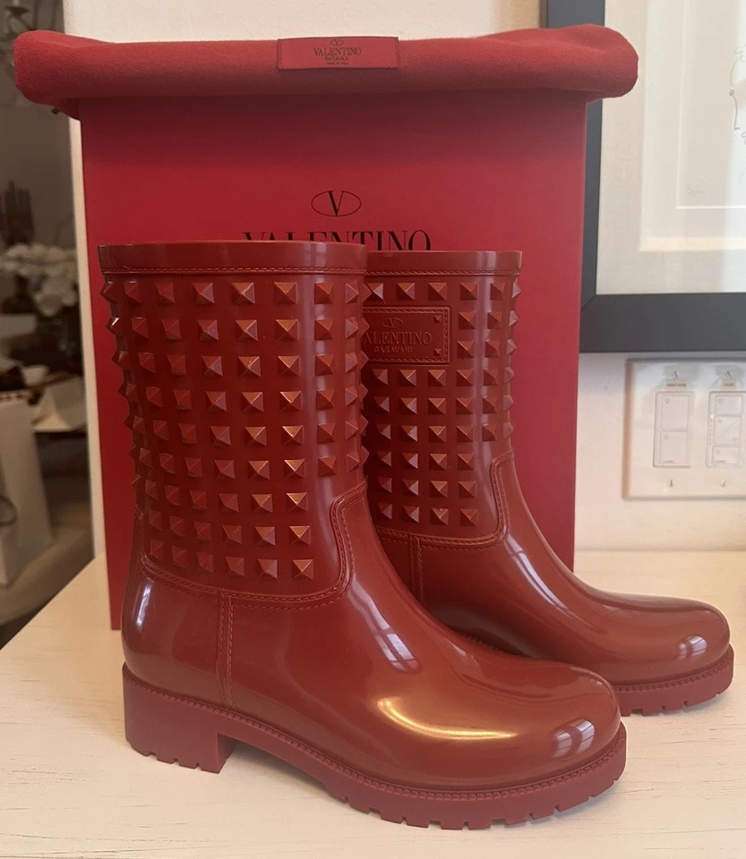 NUEVAS Botas de Lluvia Valentino Garavani Rockstud Rojo Goma Talla 39  Foto 1 de 4
