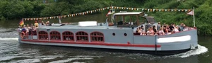 Fahrgastschiff, Wohnschiff, Hausboot, Stahlboot, Verdränger, Motorboot, Kasko - Bild 1 von 7