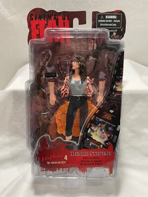 恐惧电影 Debbie - ELM Street 上的夜 - Mezco - 全新未拆封 — 第 1/4 张图片