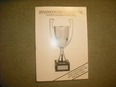 Q P R :  FA STAFF X1  V  BUCKINGHAM PALACE STAFF X1  (SCC) 20-12-87  @ LOFTUS RD - Image 1 of 3