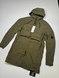 BNWT CP Company 143A FLATT NYLON Lens Detail long Jacket in green Eu 44 / XS. - Picture 1 of 11
