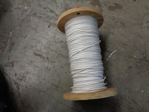 16 AWG weiß 300 Volt 105C 1200 Fuß neu auf Spulenkabel - Bild 1 von 2