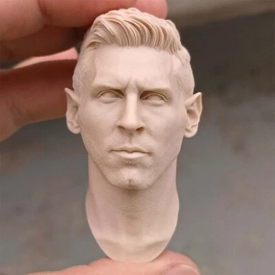 Boneco de ação 1/6 sem pintura esporte homem jogador de futebol cabeça esculpida ajuste 12" corpo - Imagem 1 de 3