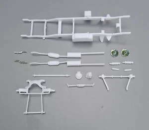 Monogram 1/24 1955 FORD F-100 STREET ROD CHASSIS AND RELATED PARTS - Picture 1 of 1