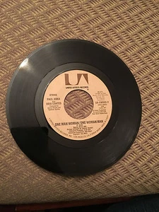 PAUL ANKA/ ODIA COATES 45 One Man Woman/ One Woman Man  LET ME GET TO KNOW YOU - Bild 1 von 2