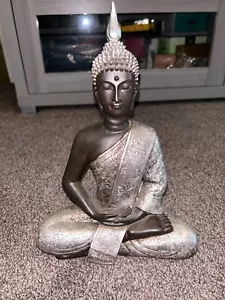 Deco 79 Tibet Buddha Dhyana Mudra with Silver Robe Polyresin, 11" Inches Height - Picture 1 of 8