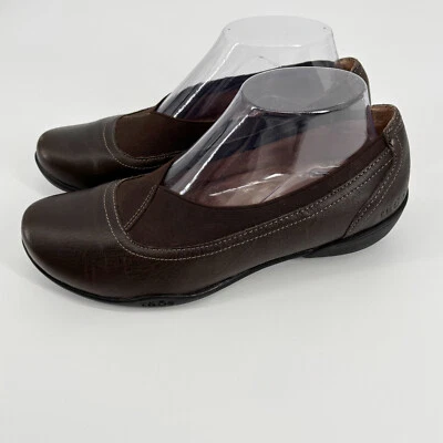 Taos US 7.5 M Slip On Brown Leather Sandals Mary Jane Comfort - Image 1 of 4