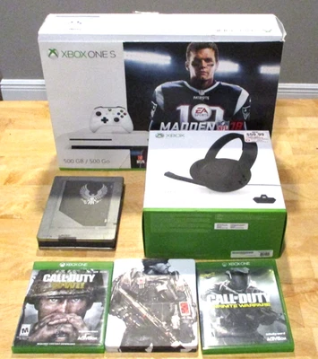 XBOX One S 500gb w/ box TESTED BUNDLE C0NSOLE*CONTROLLER*EARPHONES*4 GAMES - Image 1 of 4