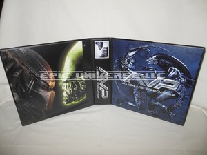 Custom Made 2 Inch 2004 Inkworks Alien vs. Predator Graphic Inserts