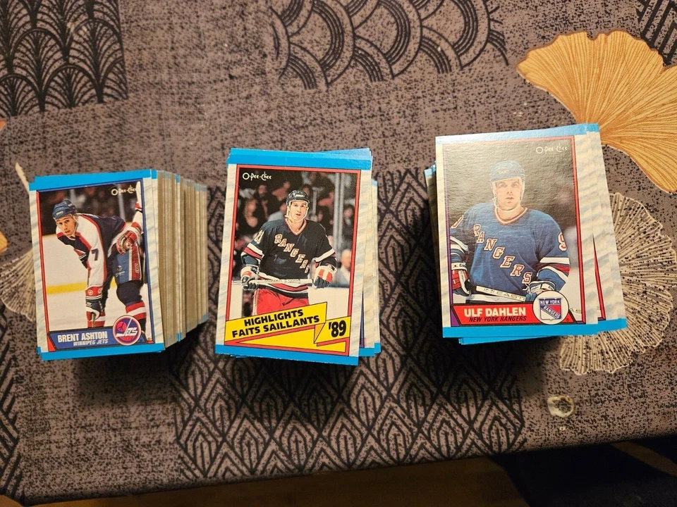 1989-90 O-Pee-Chee  hockey cards **** PICK YOUR CARD **** From The LIST - Image 1 of 1