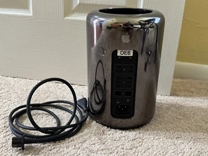 Mac Pro 2013 (Trashcan) Model No. A1481 WORKING See Photos - Picture 1 of 13