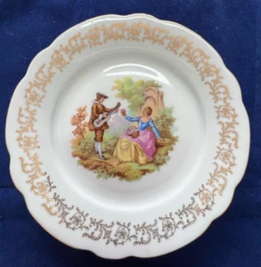 Fragonard Courting Couple Minstrel Veritable Porcelaine Gold Rim 7" Salad Plate - Picture 1 of 5