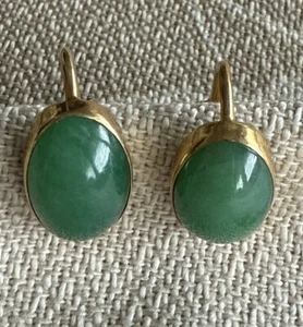 VINTAGE GREEN JADE 585 14K GOLD EARRINGS - Picture 1 of 7