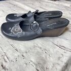 Bare Traps Women’s Mary Jane Slip On Clogs Black Leather Floral Embroider Sz 9