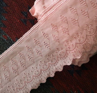 4.5y 4.75" wide Vintage Eyelet Cotton Fabric Lace/Embroidered Flower Pink b0329 - Image 1 of 4