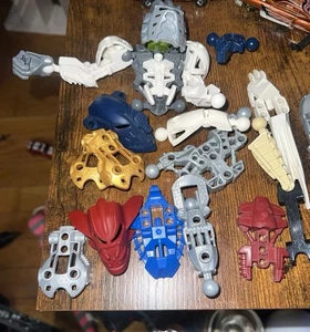 LEGO Hero Factory Bionicle Miscellaneous LOT Of 20 + Pieces - Picture 1 of 5