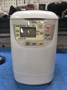 Zojirushi BB-HAC10 Programmable Home Bakery Mini Breadmaker White 1 Pound Loaf - Picture 1 of 9