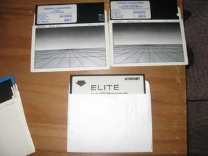 * Lot de 80+Job de disques dont disque Acornsoft Elite 5,25" pour BBC Micro - non testé * - Photo 1/6