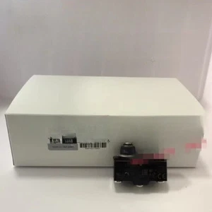 1 PIEZA NUEVO Omron Z-15GK55-B GK355-B Z-15GD55-B Z-15GW55-B microinterruptor - Imagen 1 de 2