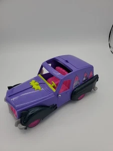 VAMPIRINA Scream-Tastic Hearse With Figure Family Car Music & Sound Effects - Picture 1 of 4