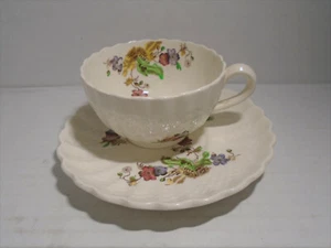 Juego de tazas y platillos vintage Spode Wicker Lane canasta tejido Inglaterra con patas - Imagen 1 de 5