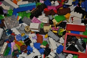 LEGO COLLECTION MIN FIGS OVER 3lbs. HARRY POTTER POLICE PIECES CARRYING CASE  - Picture 1 of 12