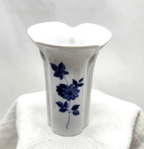 Arzberg Germany Porcelain Mini Blue White Floral Vase - Picture 1 of 4