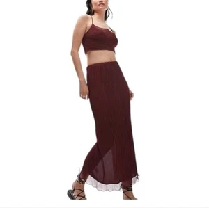 Topshop Co-ord Plisse gerader Midirock und Top in weinrot neu mit Etikett - Bild 1 von 9