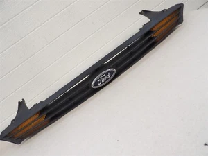 FORD FOCUS 2000-2004 GRILLE ASSEMBLY w/ TURN SIGNALS FORD EMBLEM CHECK UPPER TAB - Picture 1 of 6