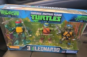 Teenage Mutant Ninja Turtles TMNT LEONARDO EVOLUTION 3 Pack E 1984 1988 2012 - Picture 1 of 4